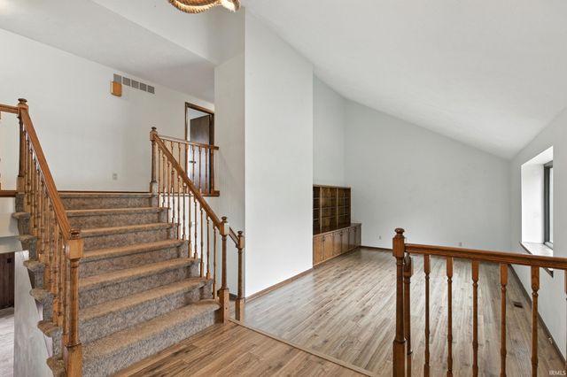 2090 S Warren Road, Huntington, IN 46750