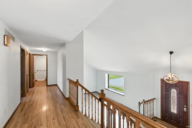 2090 S Warren Road, Huntington, IN 46750