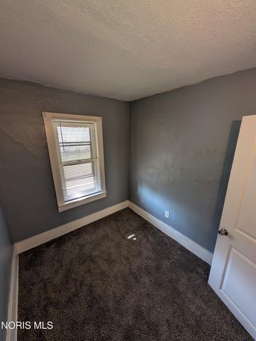 1118 Alldays Avenue, Toledo, OH 43607