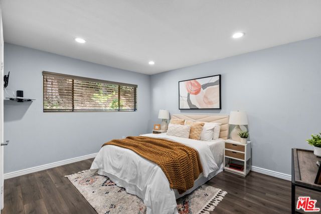 2700 Cahuenga Boulevard 3104, Los Angeles, CA 90068