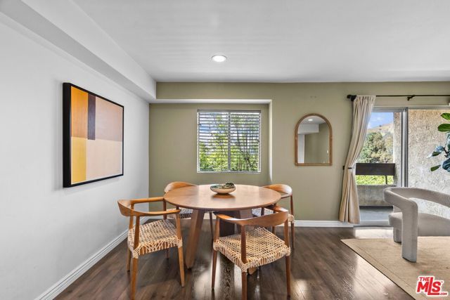 2700 Cahuenga Boulevard 3104, Los Angeles, CA 90068