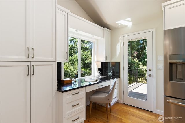 7235 87th Avenue SE, Mercer Island, WA 98040