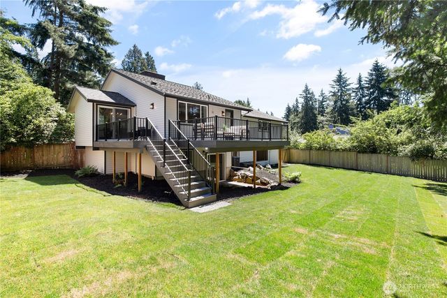 7235 87th Avenue SE, Mercer Island, WA 98040