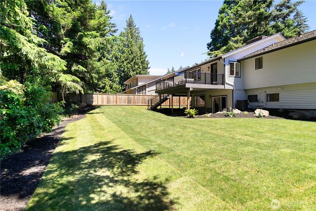 7235 87th Avenue SE, Mercer Island, WA 98040