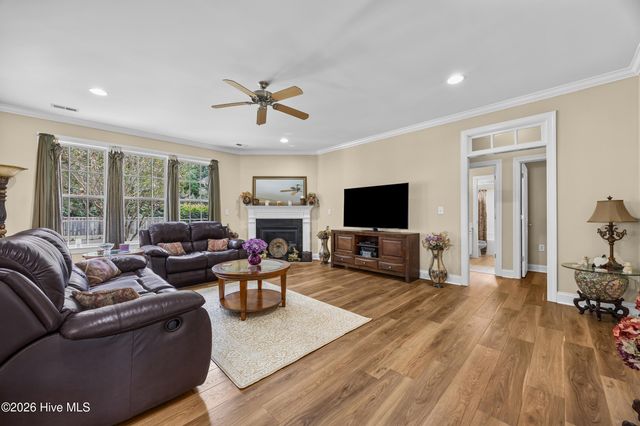 8746 Ramsbury Way, Wilmington, NC 28411