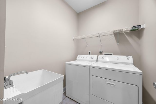 8746 Ramsbury Way, Wilmington, NC 28411