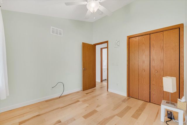 1223 33rd Avenue Circle, Silvis, IL 61282