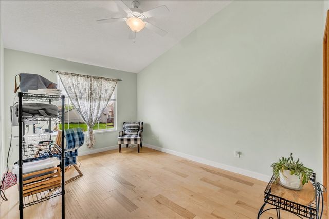 1223 33rd Avenue Circle, Silvis, IL 61282