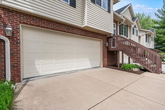 1223 33rd Avenue Circle, Silvis, IL 61282