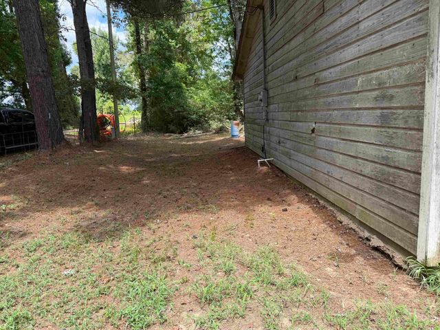 297 CR 3222, De Berry, TX 75863