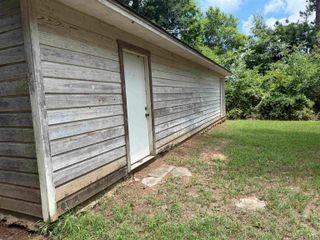 297 CR 3222, De Berry, TX 75863