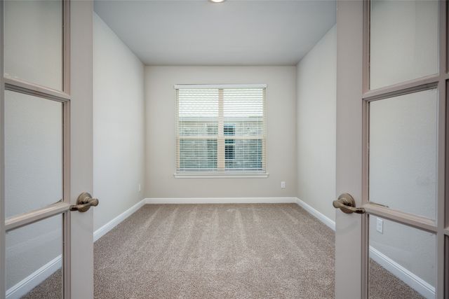 5231 Meadow Lane, Krum, TX 76249