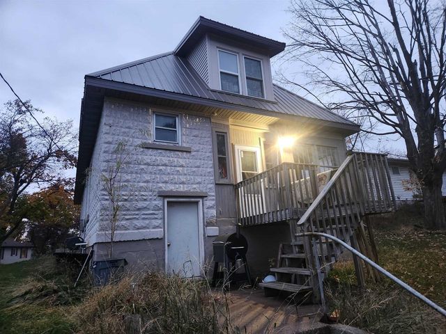 620 Shear Avenue, Hillsboro, WI 54634