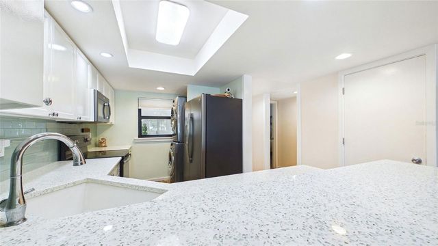 350 PINELLAS BAYWAY S 2, Tierra Verde, FL 33715