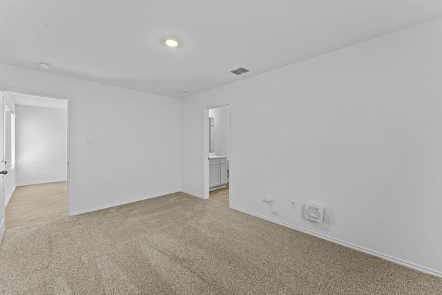 118 Schuenemann WAY, Uhland, TX 78640