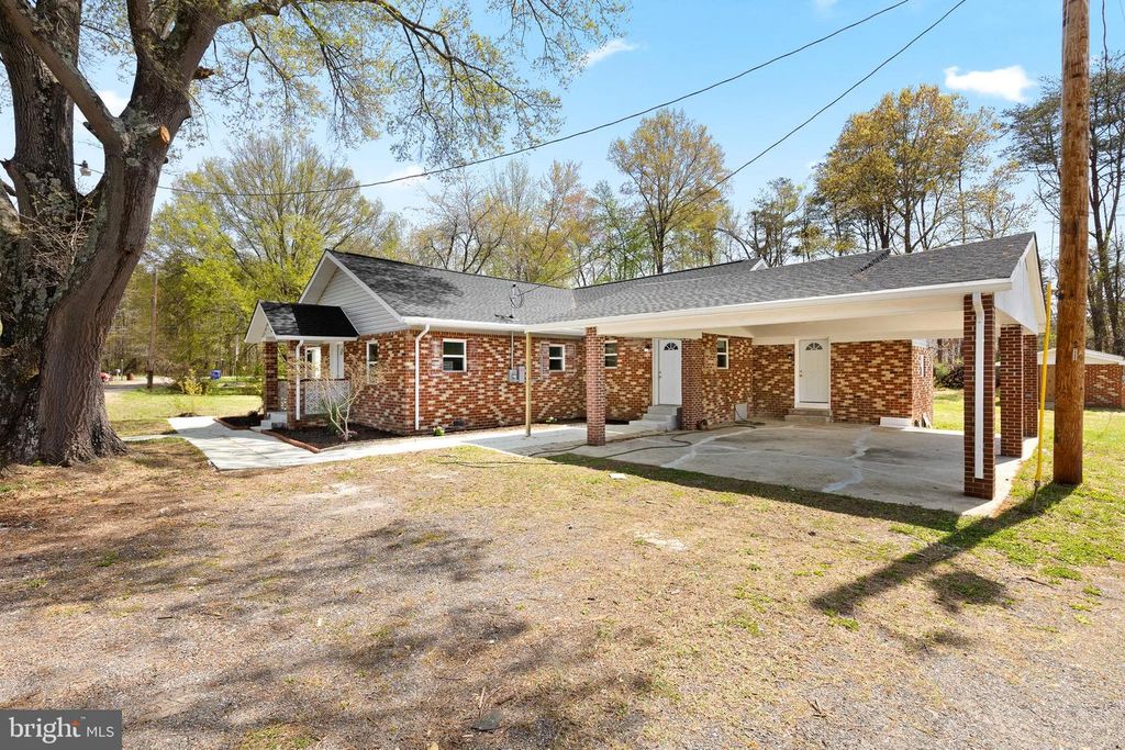 Image 3 of property listing at 5311 BROWNS PL, Indian Head, MD 20640