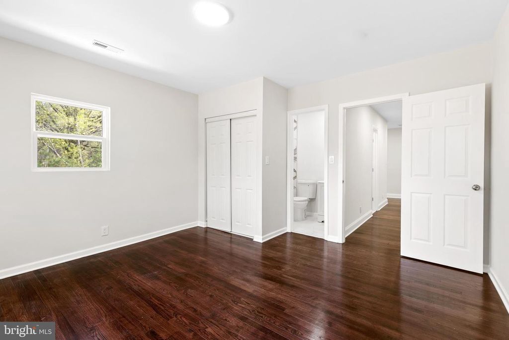 Image 5 of property listing at 5311 BROWNS PL, Indian Head, MD 20640