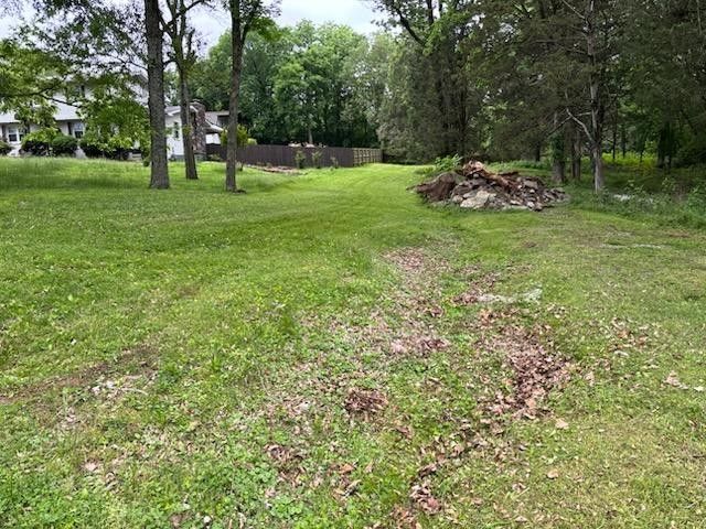 118 Country Club Dr, Hendersonville, TN 37075