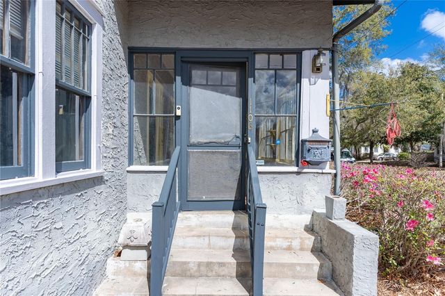 1106 NE 4TH STREET, Gainesville, FL 32601