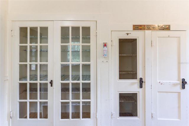 1106 NE 4TH STREET, Gainesville, FL 32601