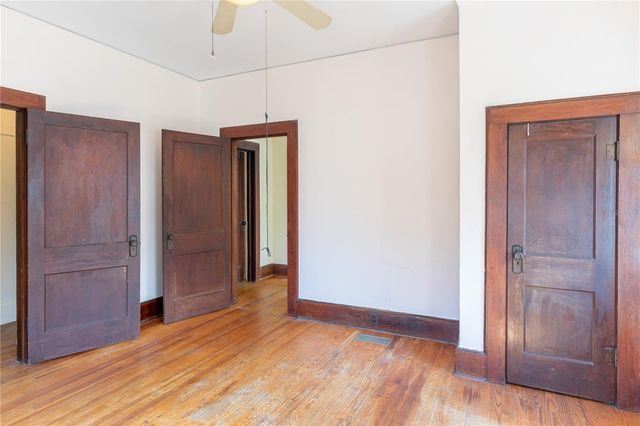 1106 NE 4TH STREET, Gainesville, FL 32601