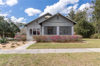 1106 NE 4TH STREET, Gainesville, FL 32601