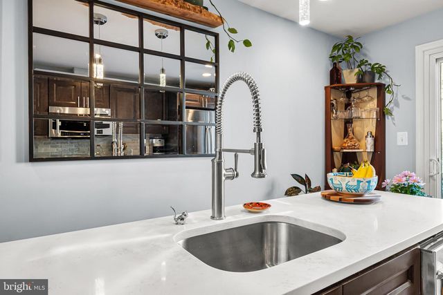 1227 LATONA ST, Philadelphia, PA 19147