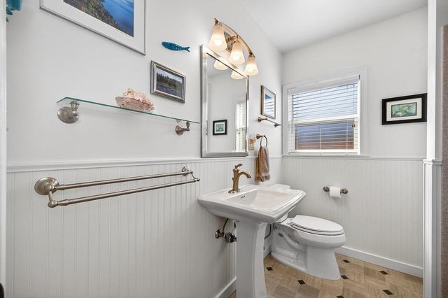 245 Walnut St, Jackson, CA 95642