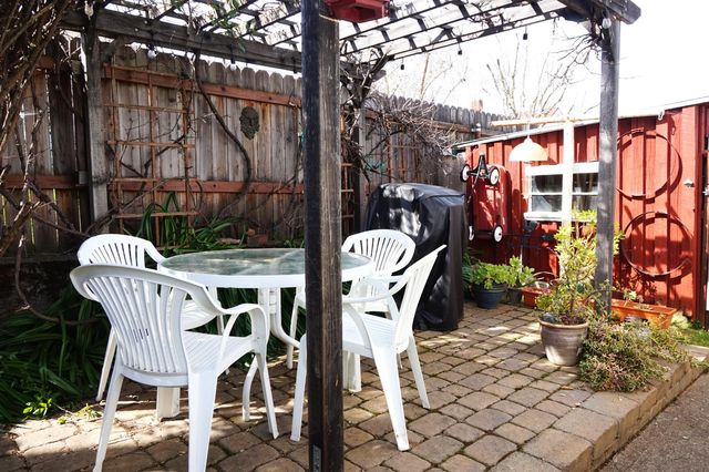 245 Walnut St, Jackson, CA 95642