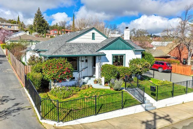 245 Walnut St, Jackson, CA 95642