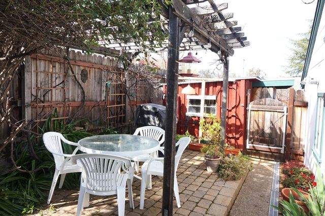 245 Walnut St, Jackson, CA 95642