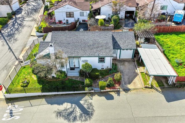 245 Walnut St, Jackson, CA 95642