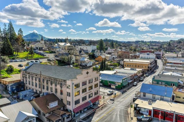 245 Walnut St, Jackson, CA 95642