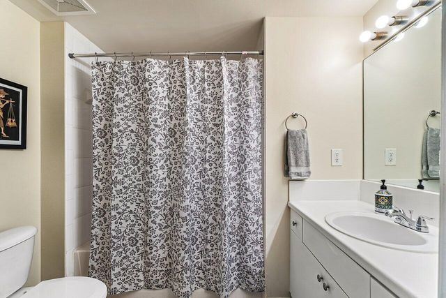 616 Clearwater Park Road 1206, West Palm Beach, FL 33401