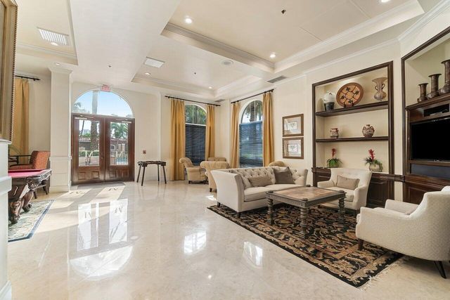 616 Clearwater Park Road 1206, West Palm Beach, FL 33401