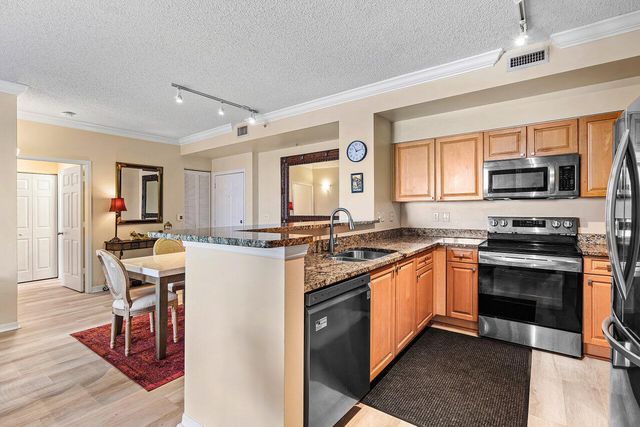 616 Clearwater Park Road 1206, West Palm Beach, FL 33401