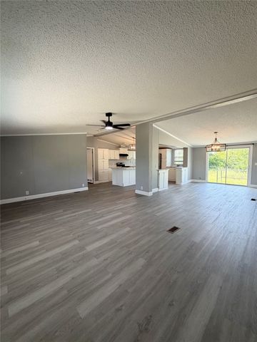 5698 County Road 2752, Farmersville, TX 75442