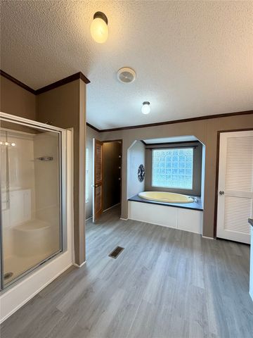 5698 County Road 2752, Farmersville, TX 75442
