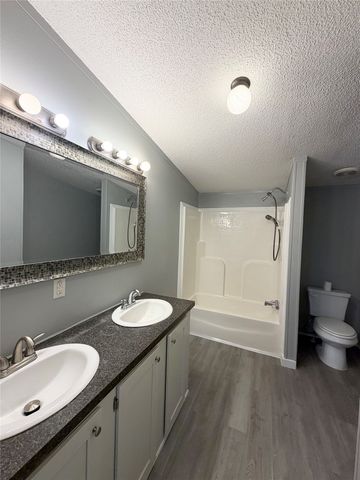 5698 County Road 2752, Farmersville, TX 75442