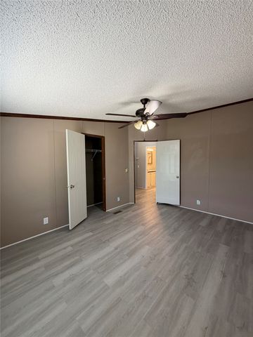 5698 County Road 2752, Farmersville, TX 75442