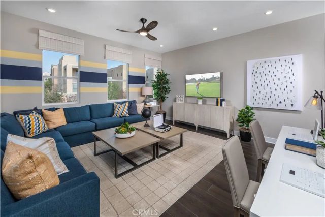 186 Carmine, Irvine, CA 92618