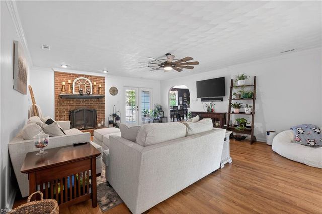 1965 Munden Point RD, Virginia Beach, VA 23457