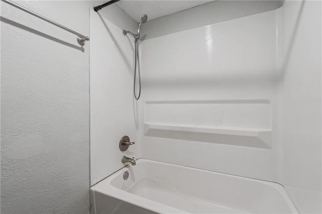 1802 E 97th Street A, Kansas City, MO 64131
