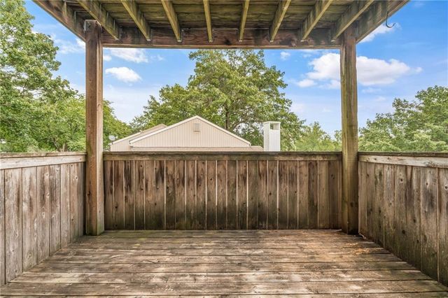 1802 E 97th Street A, Kansas City, MO 64131