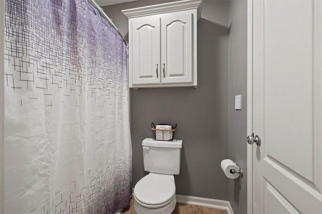 20811 W 100th Street, Lenexa, KS 66220