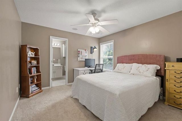20811 W 100th Street, Lenexa, KS 66220