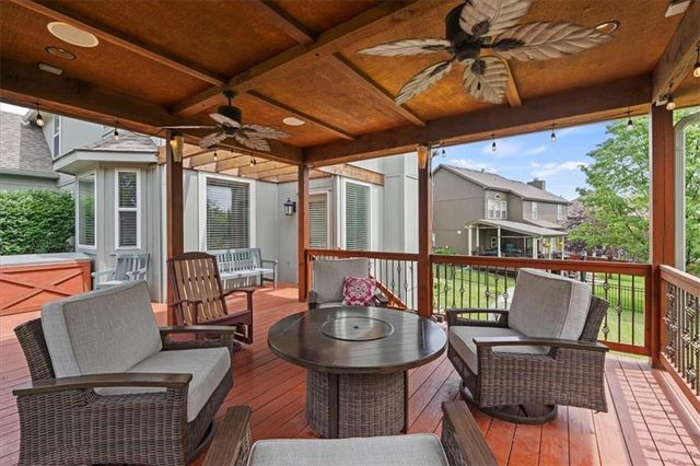 20811 W 100th Street, Lenexa, KS 66220
