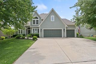20811 W 100th Street, Lenexa, KS 66220