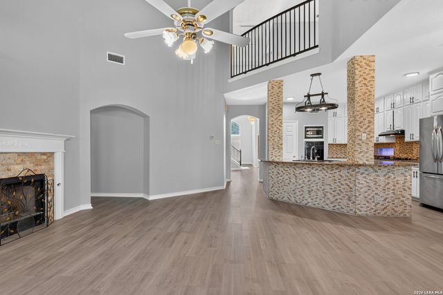 7601 Linkview St, San Antonio, TX 78240