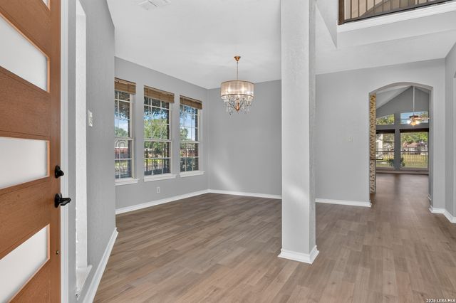 7601 Linkview St, San Antonio, TX 78240